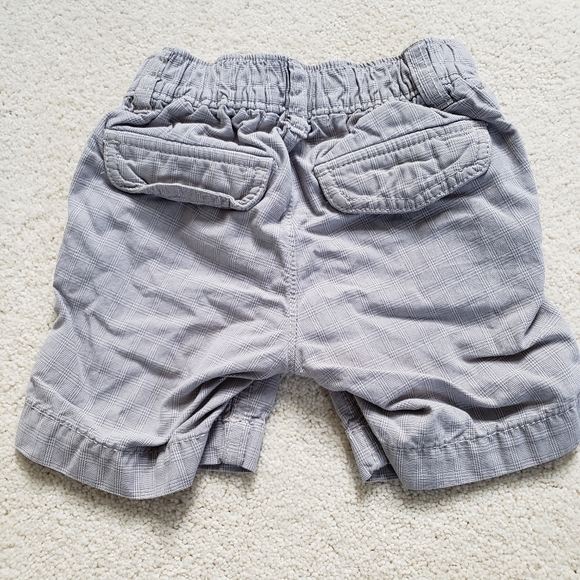 Baby Gap Gray Plaid Baby Boy Shorts s12-18m - Picture 2 of 5